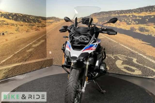 BMW R (2022) thumbnail 5