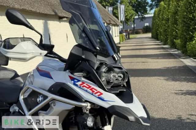 BMW R (2021) thumbnail 3