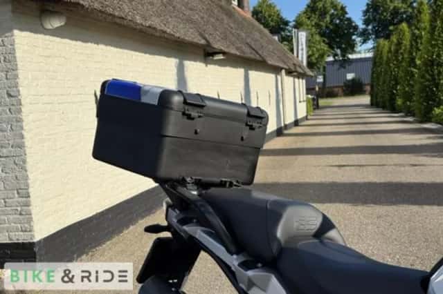 BMW R (2021) thumbnail 4