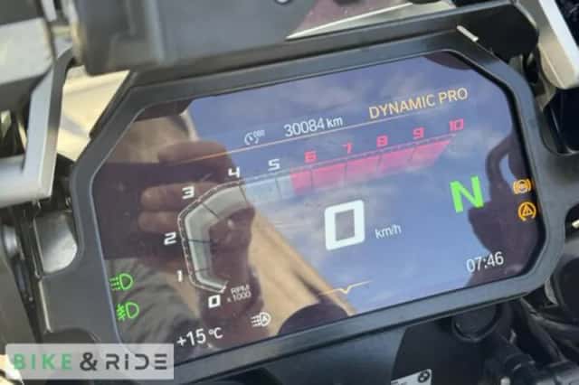 BMW R (2021) thumbnail 6