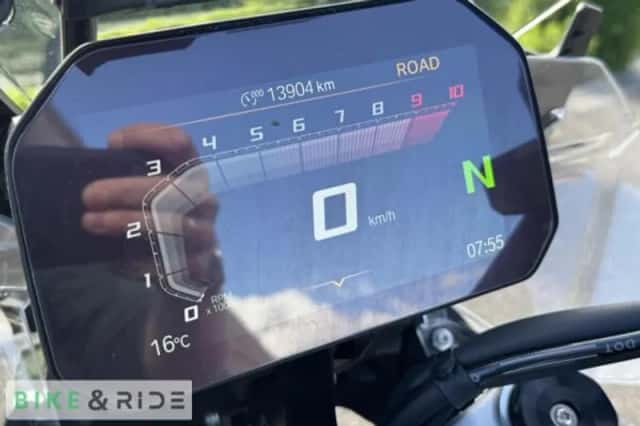 BMW R (2025) thumbnail 6