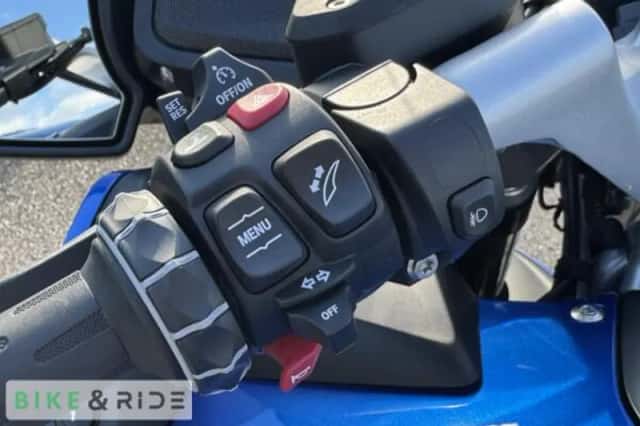 BMW R (2024) thumbnail 5