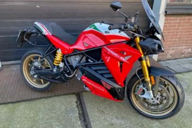 ENERGICA Ribelle (2022) thumbnail 3