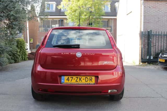 Fiat Grande Punto (2008) thumbnail 5