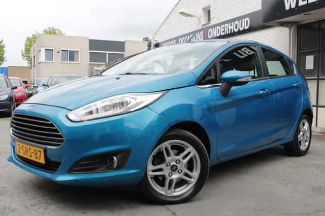 Ford Fiesta (2013) thumbnail 1