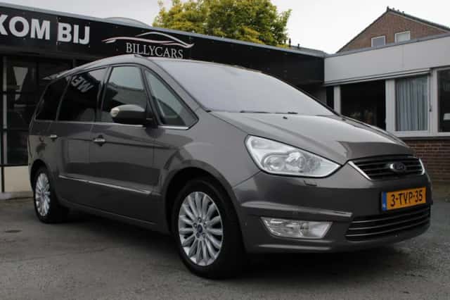 Ford Galaxy (2014) thumbnail 3