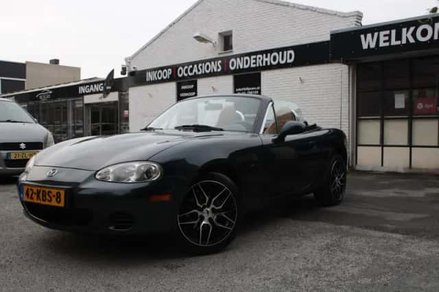 Mazda MX-5 (2005) thumbnail 1