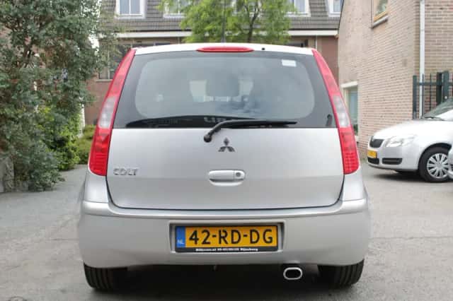 Mitsubishi Colt (2005) thumbnail 6