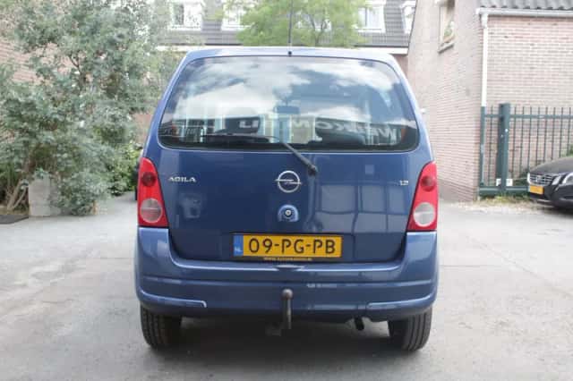 Opel Agila (2004) thumbnail 5