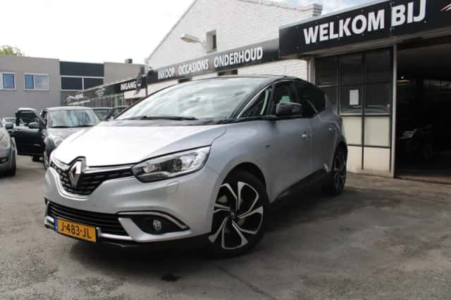 Renault Scénic (2016) thumbnail 1