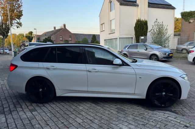 BMW 3-Serie (2016) thumbnail 5