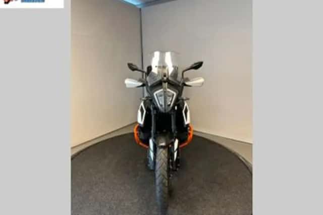 KTM 790 (2021) thumbnail 4
