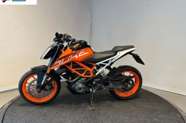KTM 390 (2018) thumbnail 3
