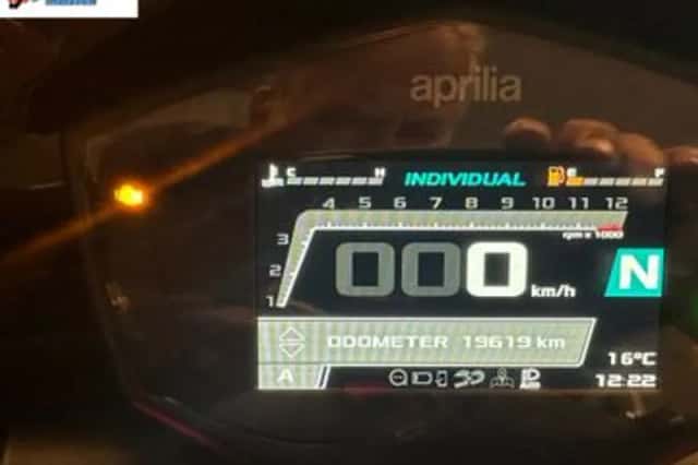 APRILIA TUONO (2021) thumbnail 5