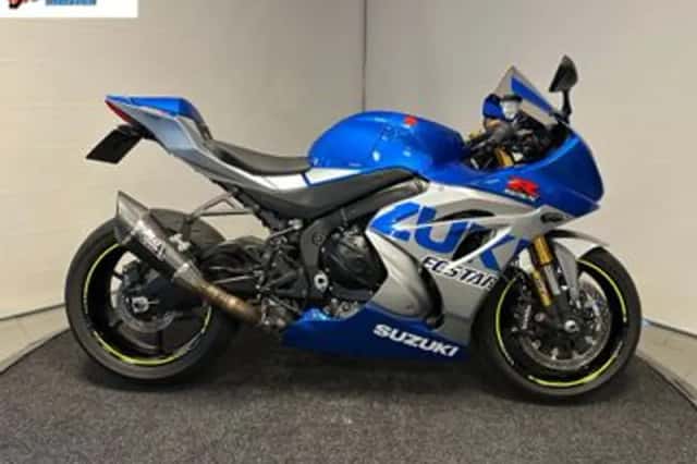 Suzuki GSX-R (2022) thumbnail 2