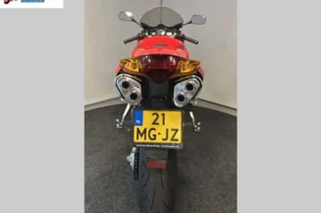 Honda VFR (2005) thumbnail 4