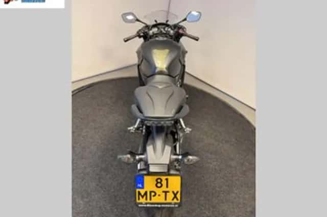 Honda CBR (2018) thumbnail 5