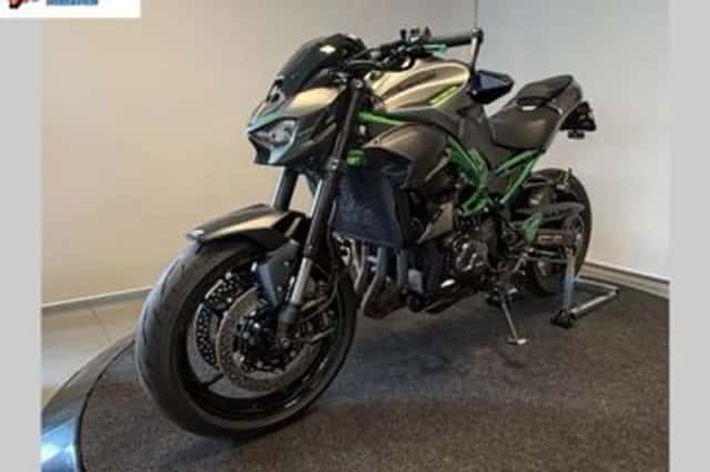 KAWASAKI Z900 (2025) thumbnail 5