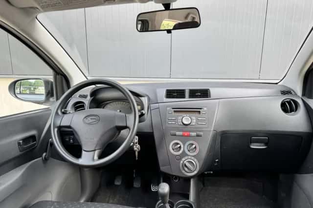 Daihatsu Cuore (2008) thumbnail 3