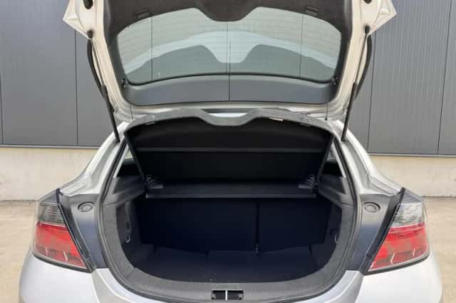 Opel Astra (2008) thumbnail 5