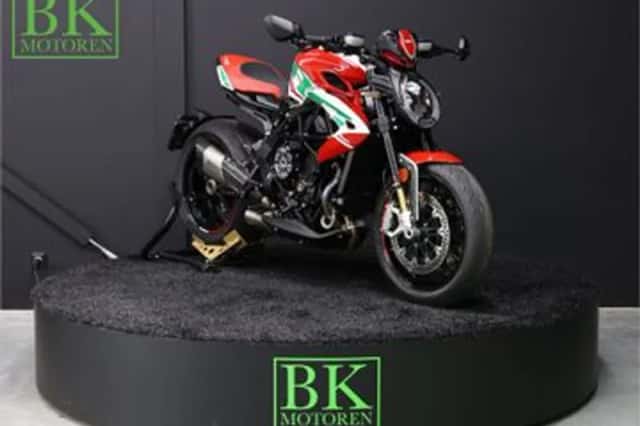 MV AGUSTA DRAGSTER (2024) thumbnail 1