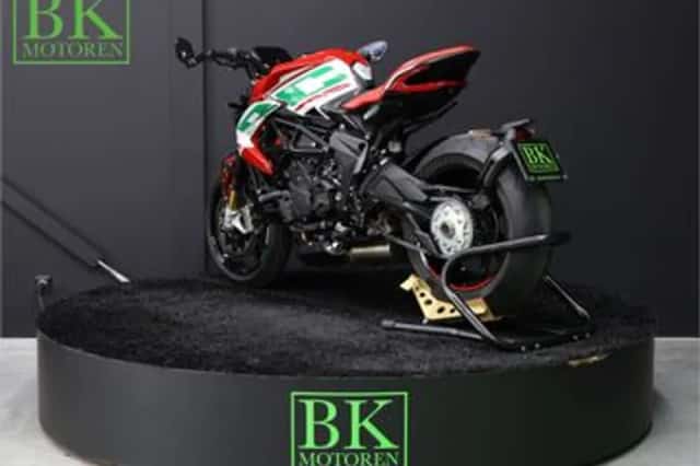 MV AGUSTA DRAGSTER (2024) thumbnail 4