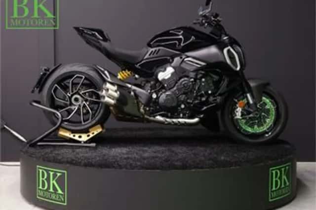DUCATI DIAVEL (2023) thumbnail 6