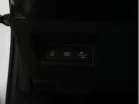 Toyota Yaris (2019) thumbnail 11