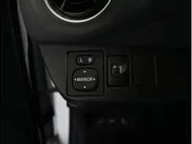 Toyota Yaris (2019) thumbnail 10