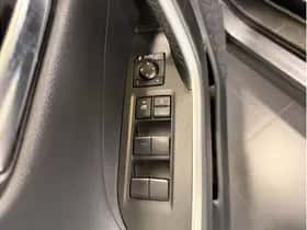 Toyota RAV4 (2019) thumbnail 14