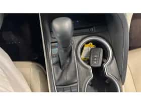 Toyota Camry (2023) thumbnail 11