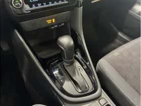 Toyota Yaris (2025) thumbnail 15