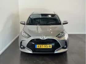 Toyota Yaris (2025) thumbnail 3