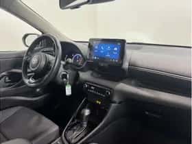 Toyota Yaris (2025) thumbnail 4