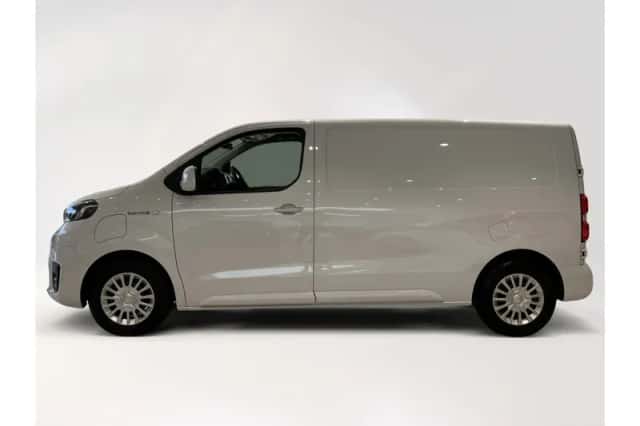 Toyota Proace (2025) thumbnail 3