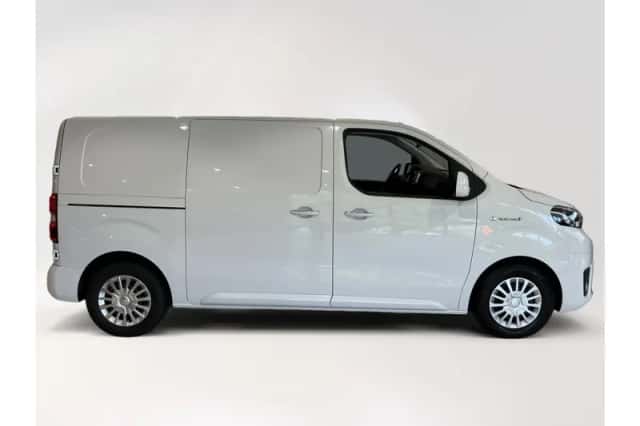 Toyota Proace (2025) thumbnail 5
