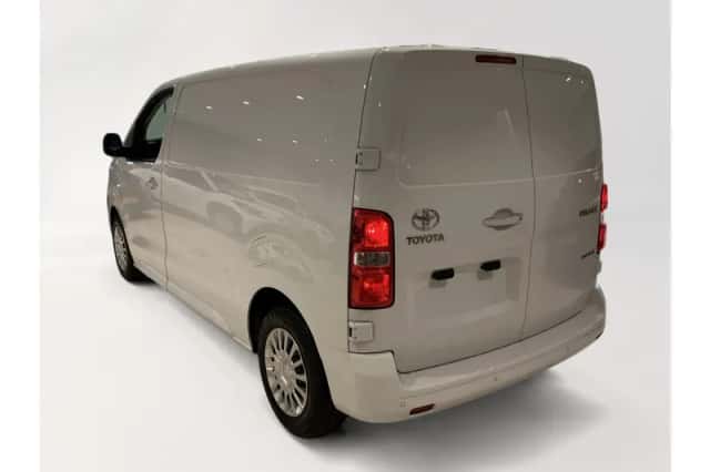 Toyota Proace (2025) thumbnail 6