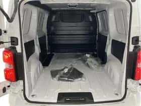 Toyota Proace (2025) thumbnail 9