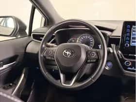 Toyota Corolla (2023) thumbnail 9