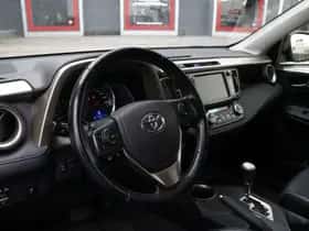 Toyota RAV4 (2013) thumbnail 12