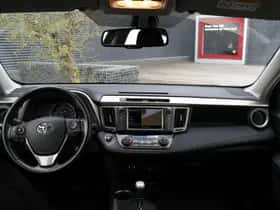 Toyota RAV4 (2013) thumbnail 25