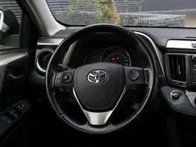 Toyota RAV4 (2013) thumbnail 26