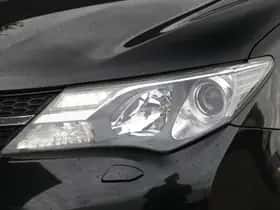 Toyota RAV4 (2013) thumbnail 4