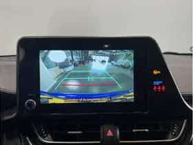 Toyota C-HR (2022) thumbnail 16