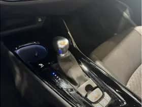 Toyota C-HR (2022) thumbnail 19