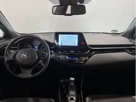 Toyota C-HR (2022) thumbnail 20
