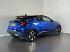 Toyota C-HR (2022) thumbnail 7