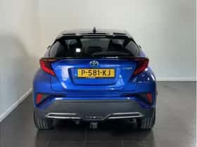 Toyota C-HR (2022) thumbnail 8