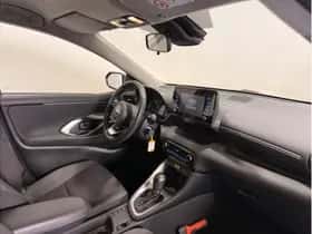 Toyota Yaris (2022) thumbnail 7