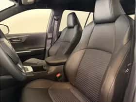 Toyota RAV4 (2025) thumbnail 3